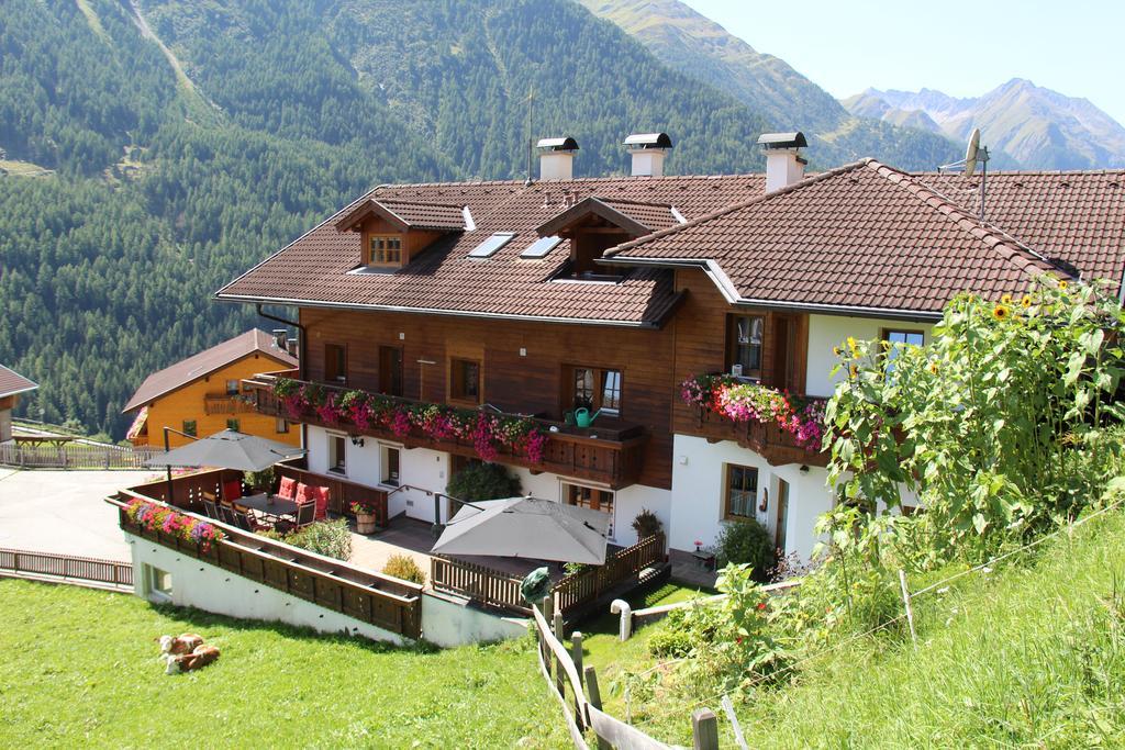 Apartmenthaus Innerkratzerhof Pragraten Exterior photo
